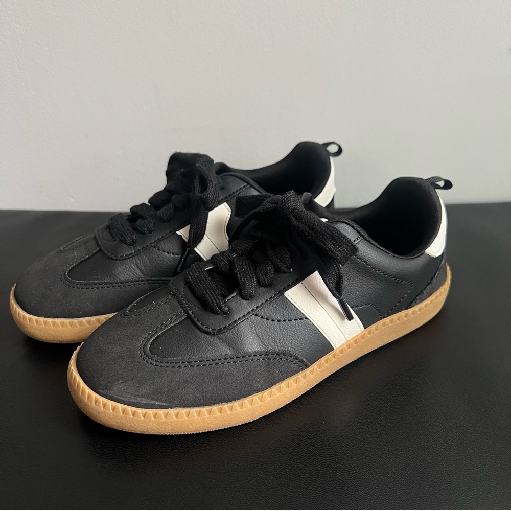 Black Sneakers with White Stripe & Gum Sole